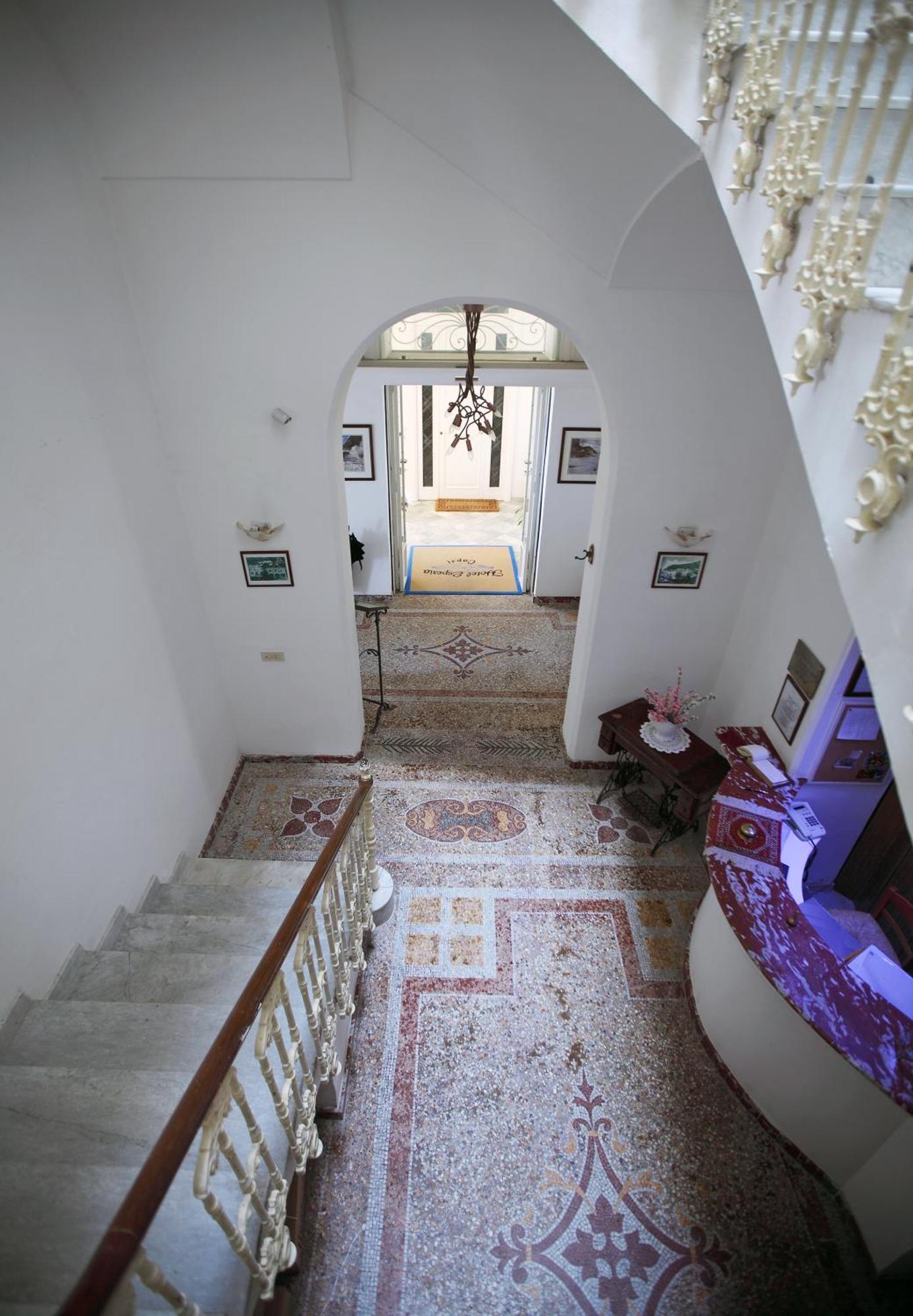 Hotel Esperia كابري المظهر الخارجي الصورة